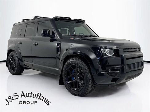 Used 2022 Land Rover Defender 110 V8 AWD/4WD image 1