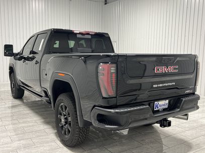 New 2025 GMC Sierra 2500 AT4 w/ AT4 Premium Plus Package