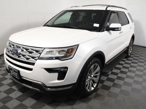 Used 2018 Ford Explorer Limited w/ Equipment Group 301A AWD/4WD image 1