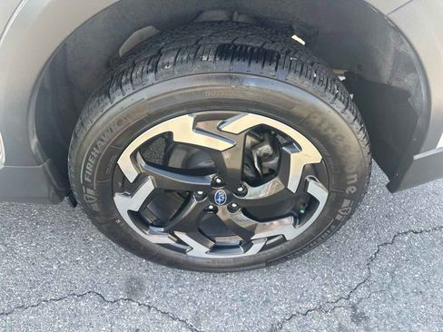 Used 2022 Subaru Crosstrek 2.5i Sport w/ Moonroof Package image 10