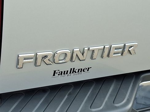 Used 2018 Nissan Frontier SV w/ Value Truck Package image 29