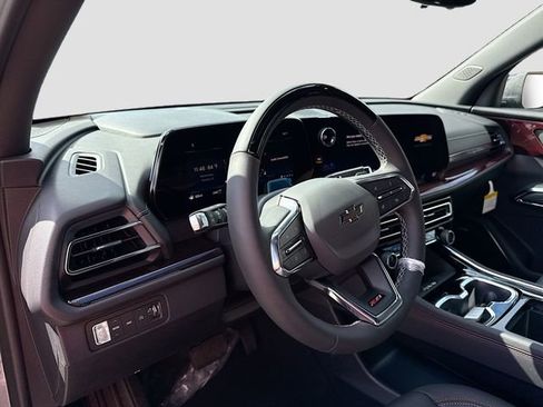 New 2026 Chevrolet Traverse Z71 w/ Enhanced Driving Package AWD/4WD image 10