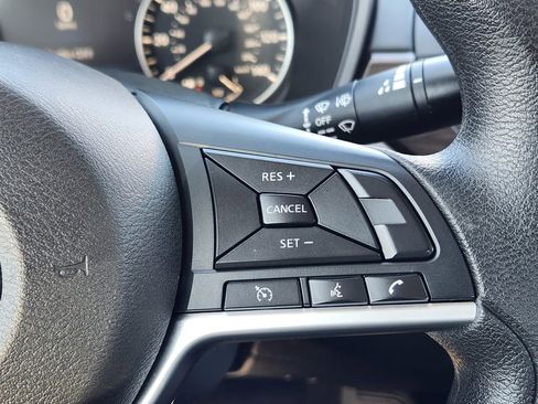 Used 2023 Nissan Altima 2.5 SV FWD image 27