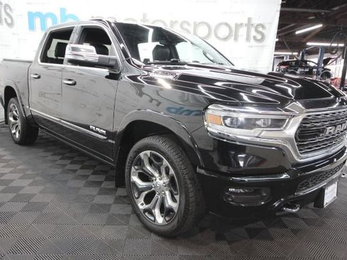 Used 2022 RAM 1500 Limited w/ Body-Colour Bumper Group AWD/4WD image 9