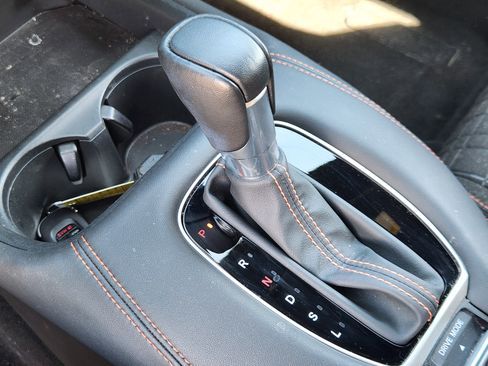 Used 2024 Honda HR-V Sport image 12