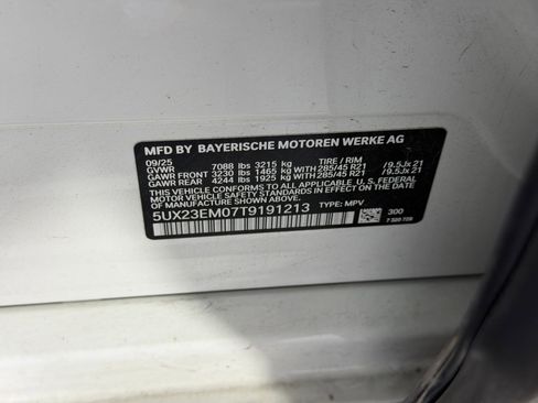 Used 2026 BMW X7 xDrive40i image 21