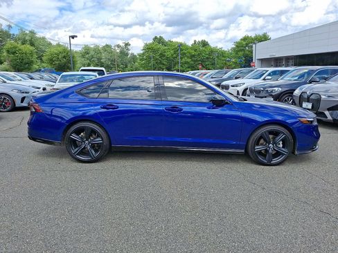 Used 2024 Honda Accord Sport image 8