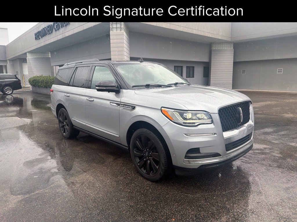 Used 2022 Lincoln Navigator Black Label AWD/4WD image 1