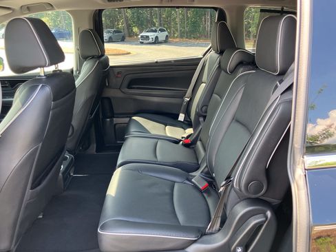 Used 2024 Honda Odyssey Elite image 36