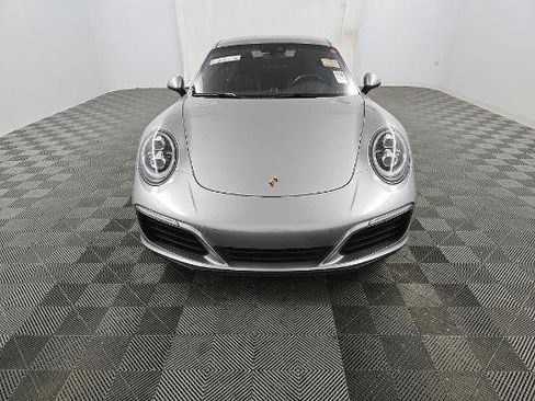 Used 2018 Porsche 911 Carrera RWD image 7