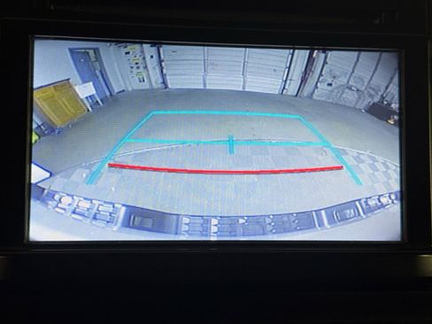 Used 2016 Toyota Tacoma SR image 24