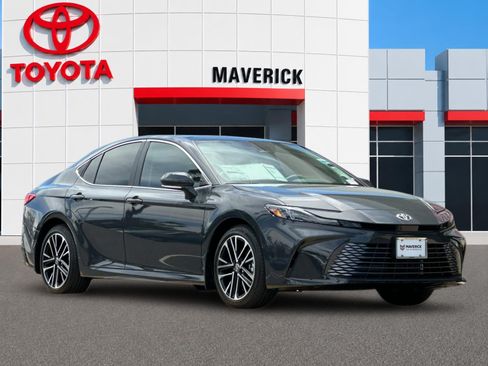 New 2026 Toyota Camry XLE FWD image 7