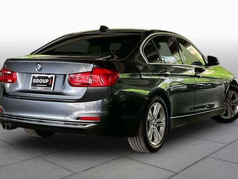 Used 2018 BMW 330i Sedan RWD image 12