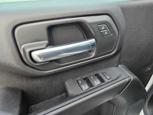 New 2025 GMC Sierra 2500 Pro image 25