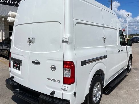 Used 2020 Nissan NV 2500 SV RWD image 4