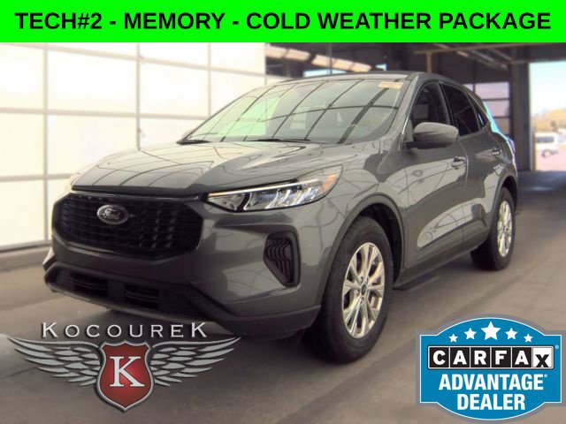 Used 2024 Ford Escape Active w/ Tech Pack #2 AWD/4WD image 2