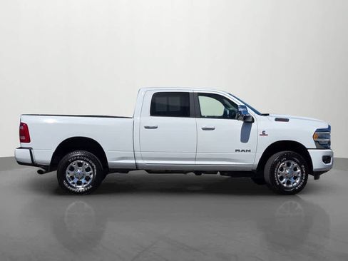Used 2024 RAM 2500 Laramie AWD/4WD image 7