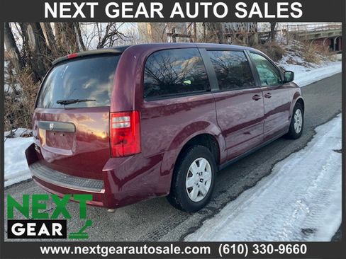 Used 2009 Dodge Grand Caravan SE w/ Climate Group image 3