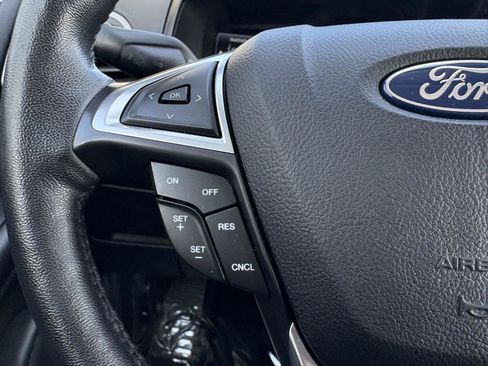Used 2022 Ford Edge SEL w/ Convenience Package AWD/4WD image 10