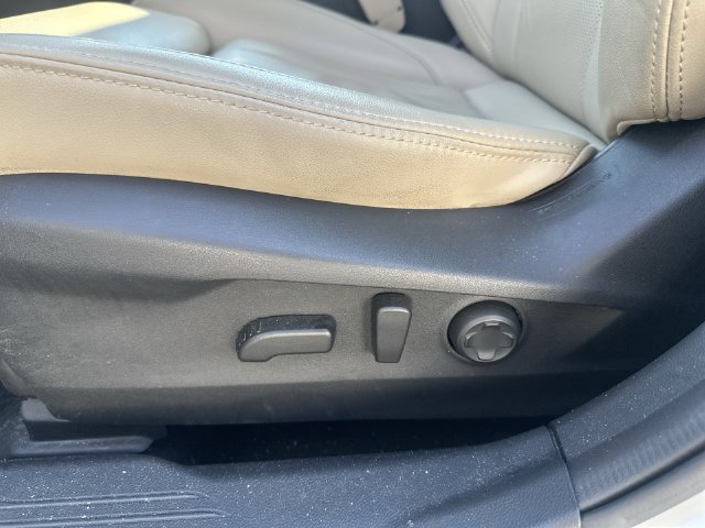 Used 2024 Subaru Legacy Limited AWD/4WD image 17