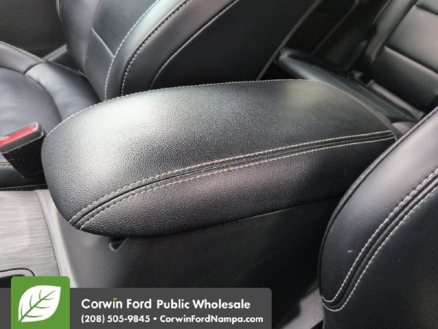 Used 2024 Ford Escape Platinum AWD/4WD image 19
