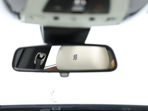 Used 2015 Rolls-Royce Ghost RWD image 53