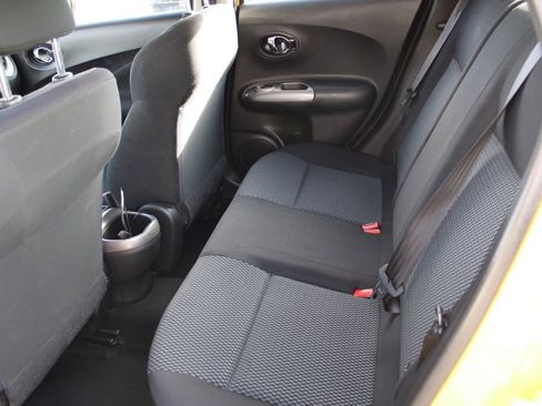 Used 2016 Nissan Juke S image 22