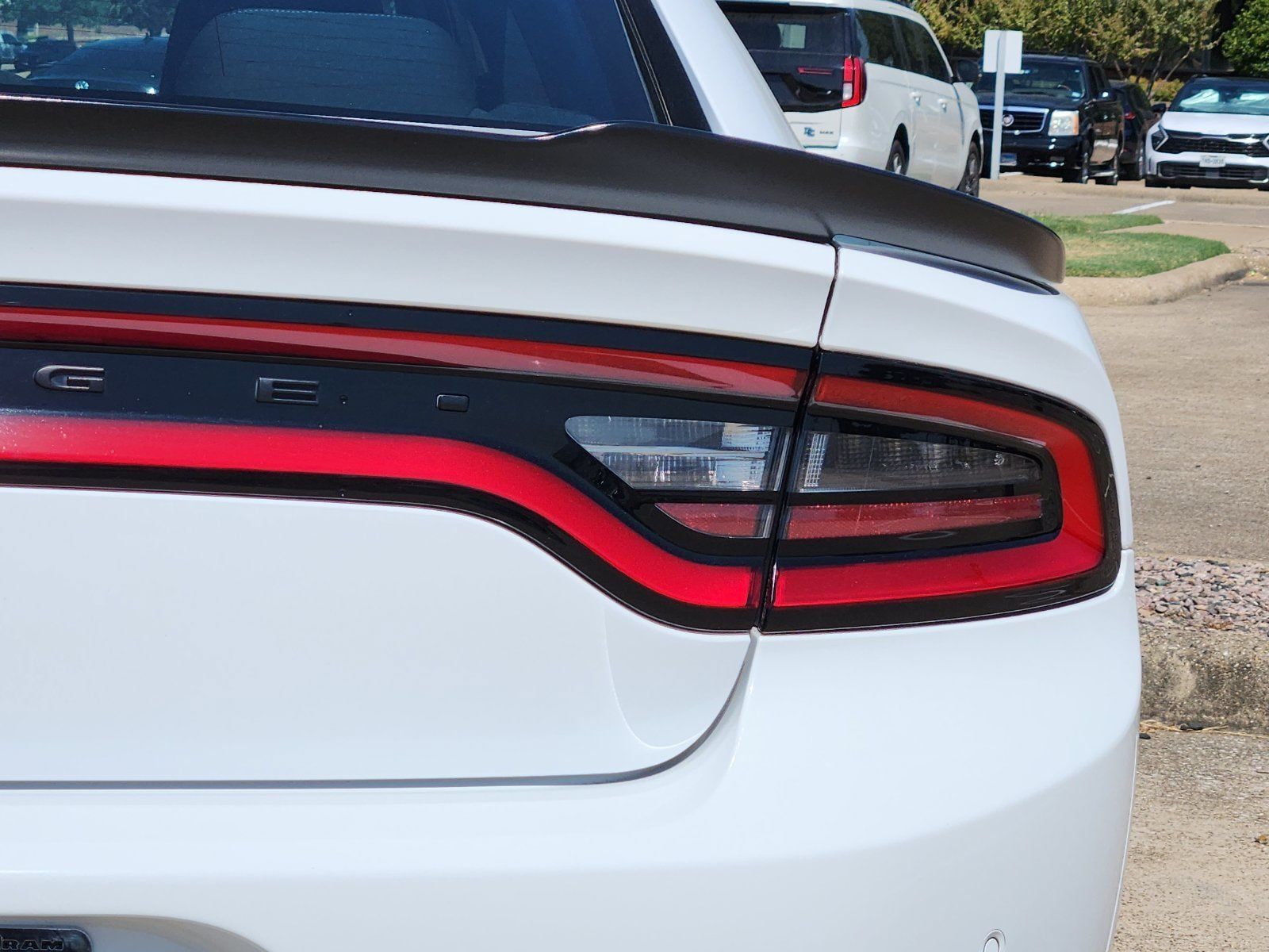 Used 2023 Dodge Charger SXT w/ Blacktop Package AWD/4WD image 16