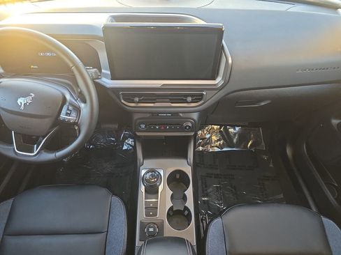 Used 2025 Ford Bronco Sport Outer Banks w/ Outer Banks Tech Package+ image 12