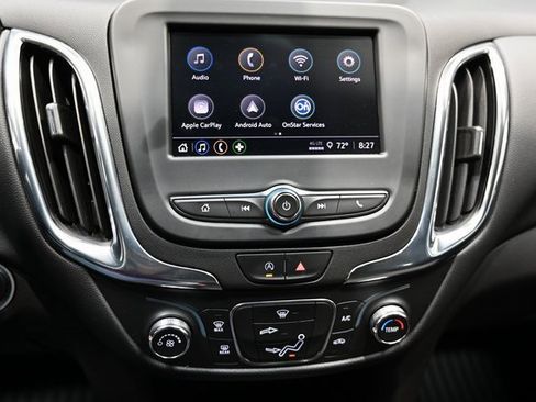 Used 2023 Chevrolet Equinox LT image 14