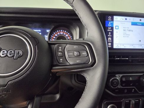 Certified 2025 Jeep Wrangler Sport S image 17