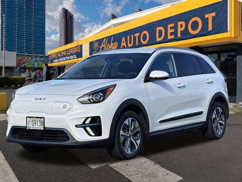 Used 2022 Kia Niro EX FWD image 1