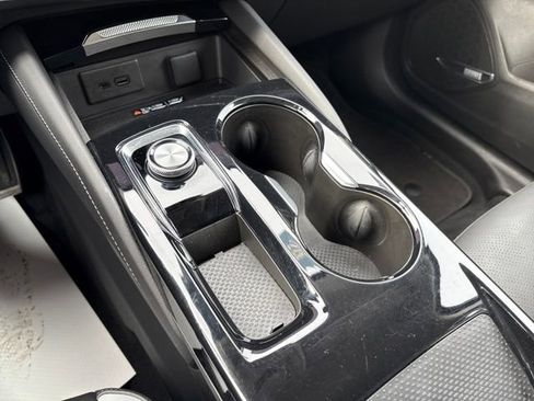 Used 2025 Buick Envision Sport Touring image 23