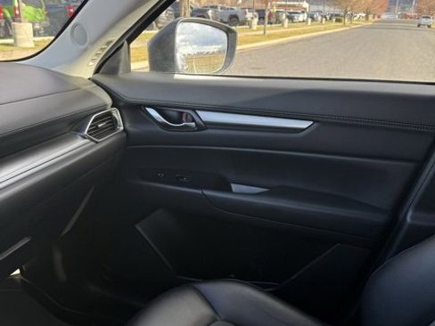 Used 2020 MAZDA CX-5 Touring image 31