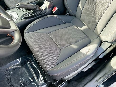 Used 2019 Subaru Crosstrek 2.0i Premium image 18