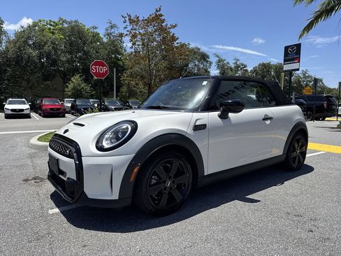 Used 2024 MINI Cooper S FWD image 28