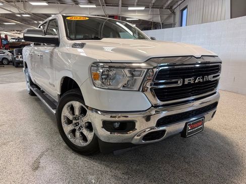 Used 2020 RAM 1500 Big Horn AWD/4WD image 1