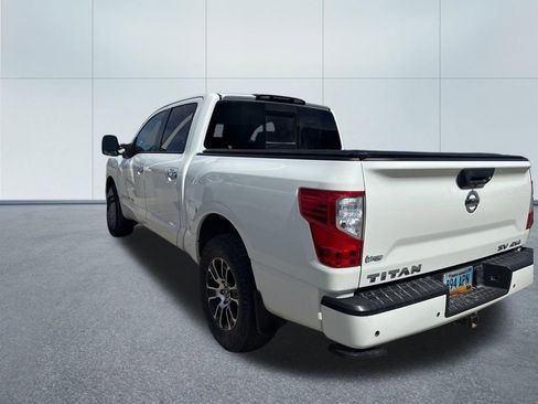 Used 2020 Nissan Titan SV w/ SV Convenience Package AWD/4WD image 5
