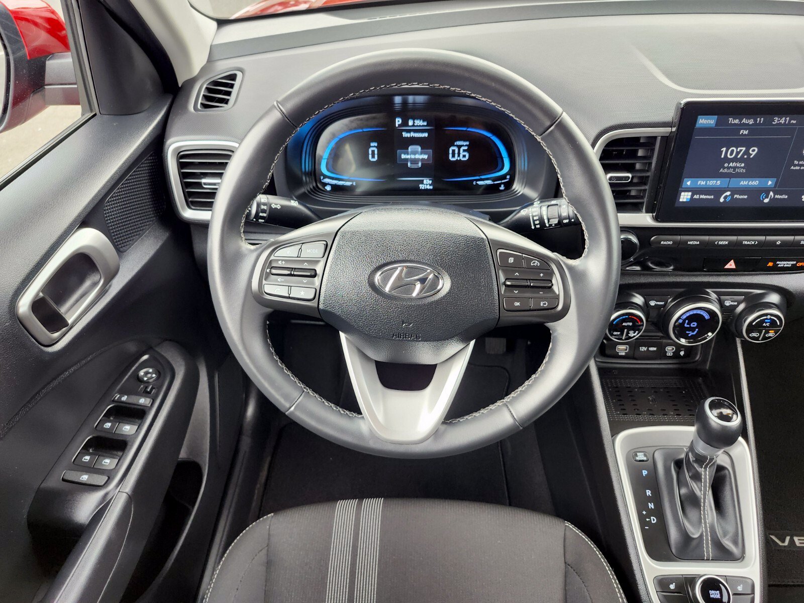 Certified 2026 Hyundai Venue SEL FWD image 13