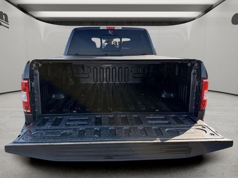Used 2018 Ford F150 XLT w/ Equipment Group 302A Luxury image 9