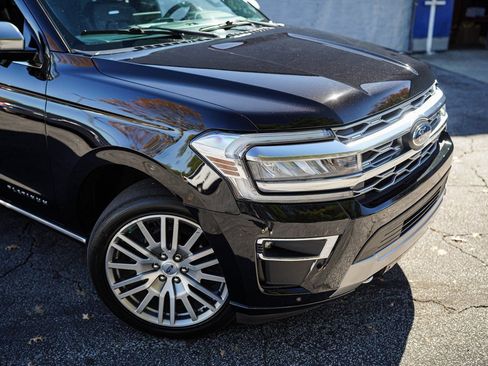 Used 2023 Ford Expedition Platinum image 8