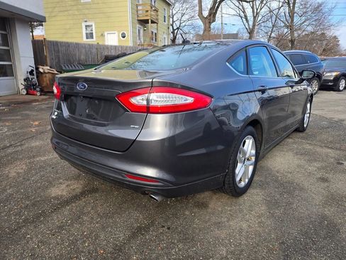 Used 2016 Ford Fusion SE image 35