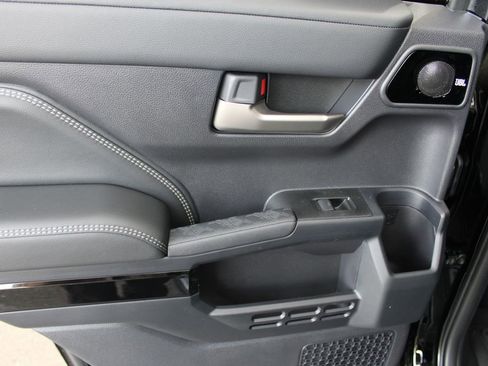 New 2026 Toyota 4Runner Limited AWD/4WD image 49