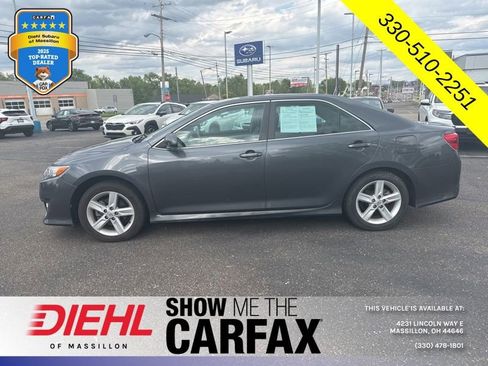 Used 2012 Toyota Camry SE FWD image 5