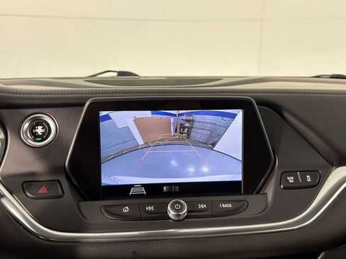 Used 2019 Chevrolet Blazer LT FWD image 8