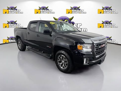 Used 2022 GMC Canyon AT4 image 3