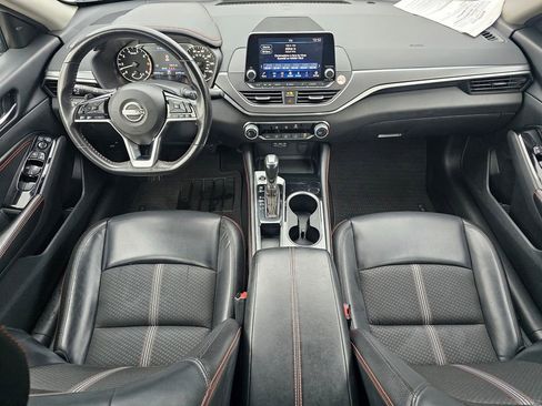 Used 2023 Nissan Altima 2.5 SR image 15