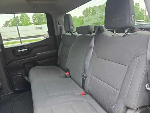 Used 2020 Chevrolet Silverado 1500 Custom w/ Custom Value Package AWD/4WD image 38