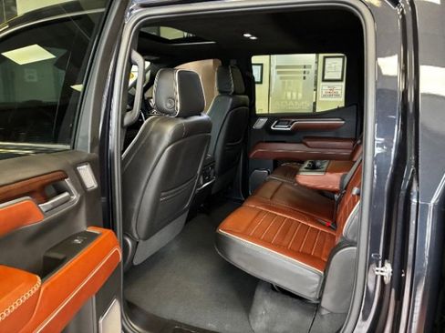 Used 2024 GMC Sierra 1500 Denali Ultimate AWD/4WD image 30