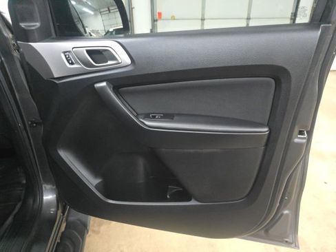 Used 2020 Ford Ranger XLT w/ Equipment Group 301A Mid image 6